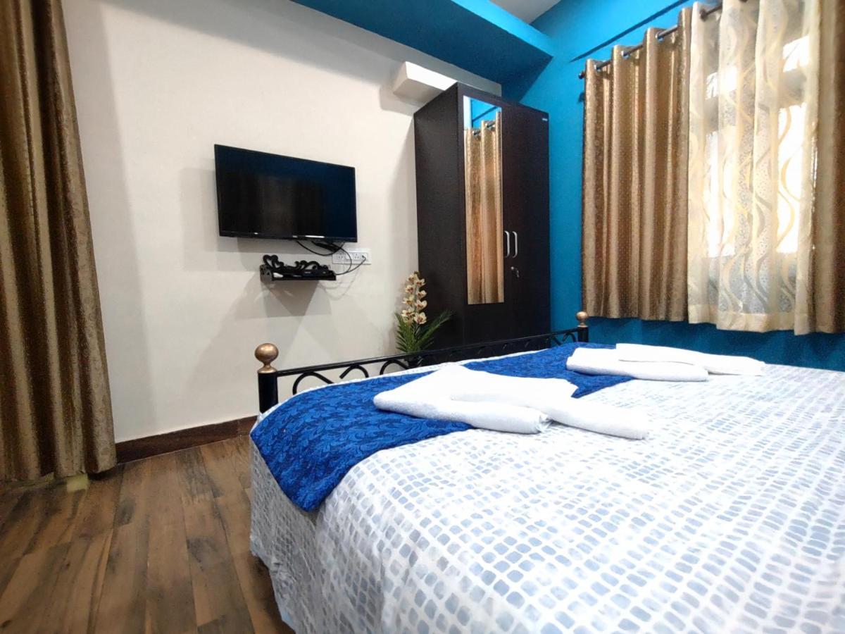 Celso'S Home Stay Панаджи Экстерьер фото